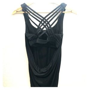 Lululemon workout tank size 6